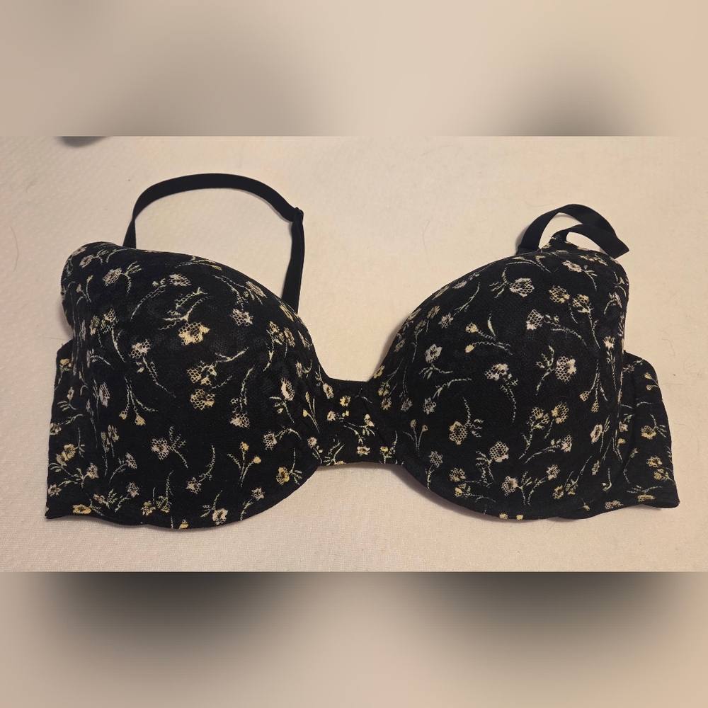 PINK Victoria's Secret Black Floral Bra